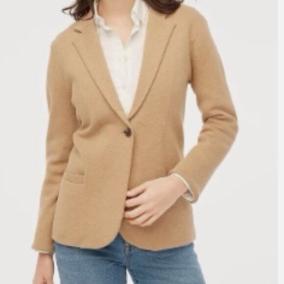 J. Crew Jackets & Blazers - Like New! J.Crew Schoolboy Knit Sweater Blazer in Heather Acorn in Size XS